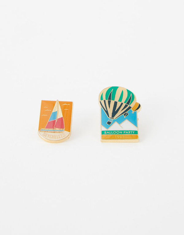 Metal pin pack – Pull&Bear